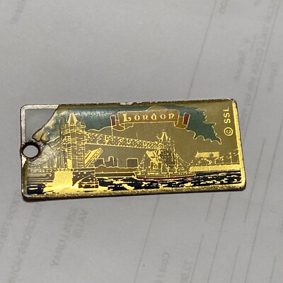 Vintage London England SSL coated key tag London Bridge (corner coating chipped)