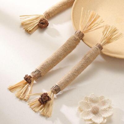 Lovely Caves Premium Cat Chew Stick Toy, Natural Silvervine Sticks Cat Toys