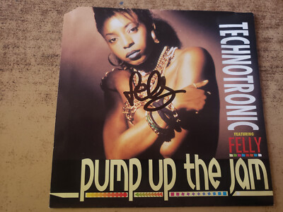 FELLY HAND SIGNED EXCELLENT SLEEVE 1980s Technotronic  Pump UP THE VOLUME 45
