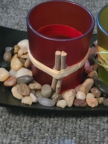 Set Of 3 Votive Candle Holders With Tray And River Stones - Picture 3 of 7