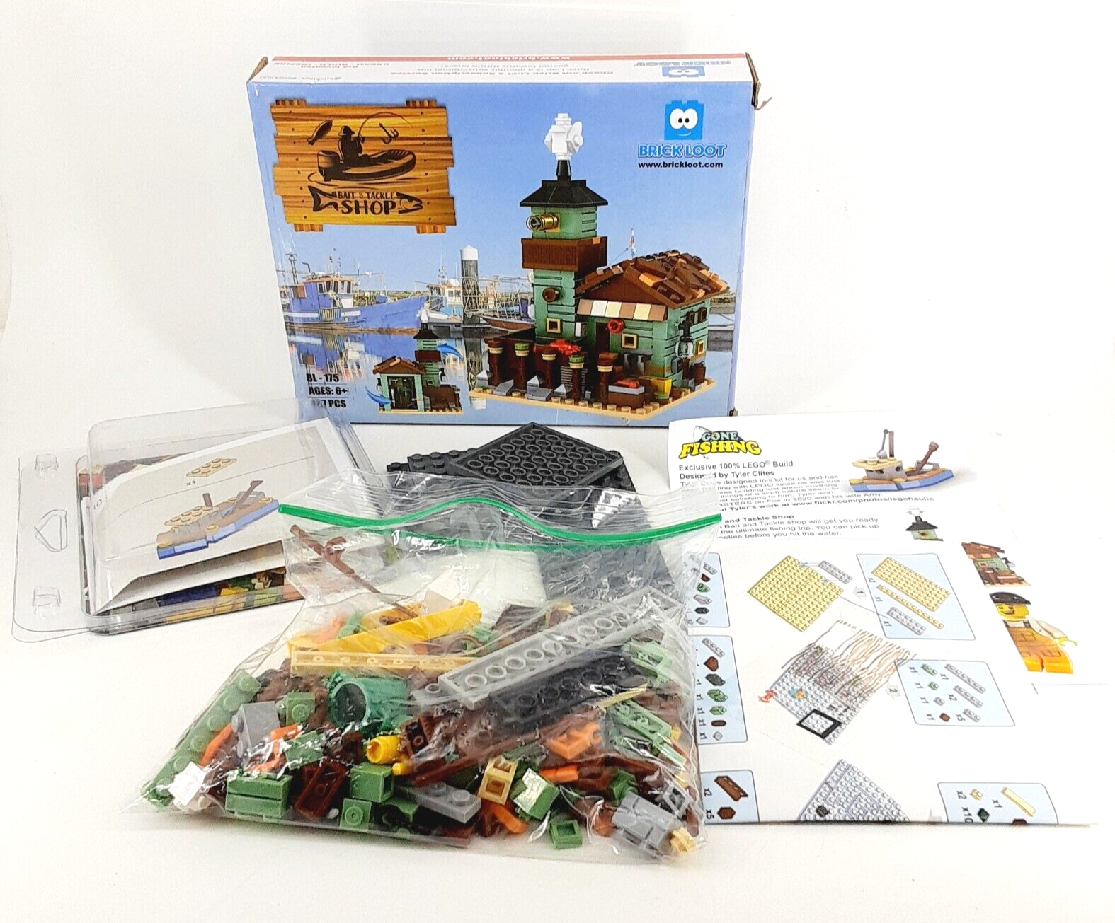 Bait & Tackle Shop Fishing Old Store Toy Building Block Set Model About 262 pc