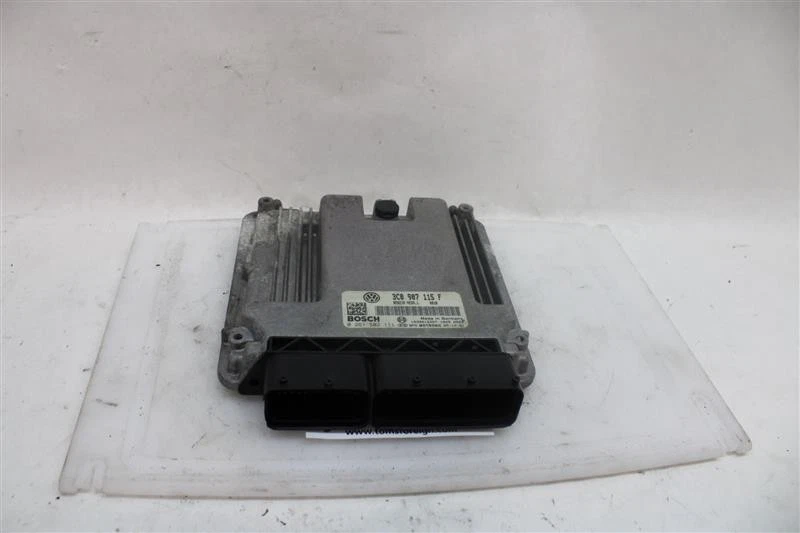 Computadora ECU ECM VOLKSWAGEN CC Passat 2008 08 2009 09 Auto 3C0907115F 1171346 Foto 2 de 4