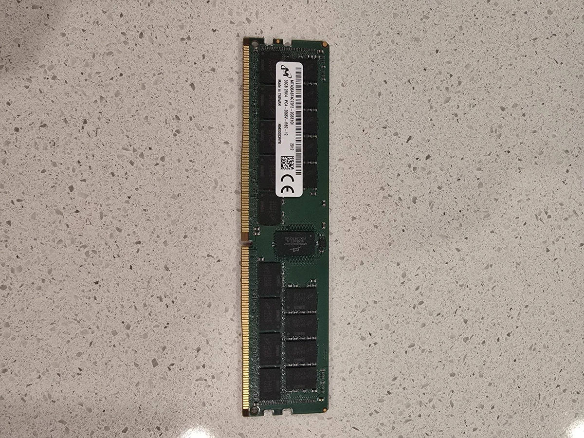 PC4-21300 (DDR4-2666) Bus Speed ECC RAM Computer Memory (RAM) for