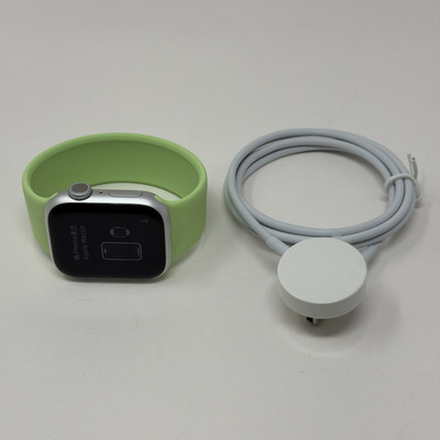 Apple Watch Series 9 41mm Silver Aluminum Case Sprout Green Solo Loop GPS Used