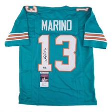 2018 Leaf Autographed Football Jersey Edition 14