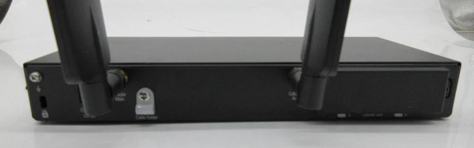 Peplink Balance 30 Router Load Balancer BPL-031 - Image 2 of 3