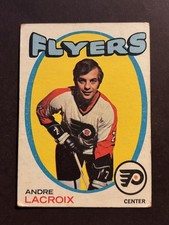 1971-72 Topps  ANDRE LACROIX  #33  Philadelphia Flyers