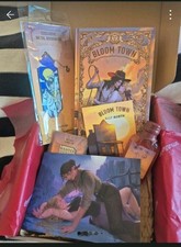 SMUT & SIP Edition Bloom Town By Ally May Ful...