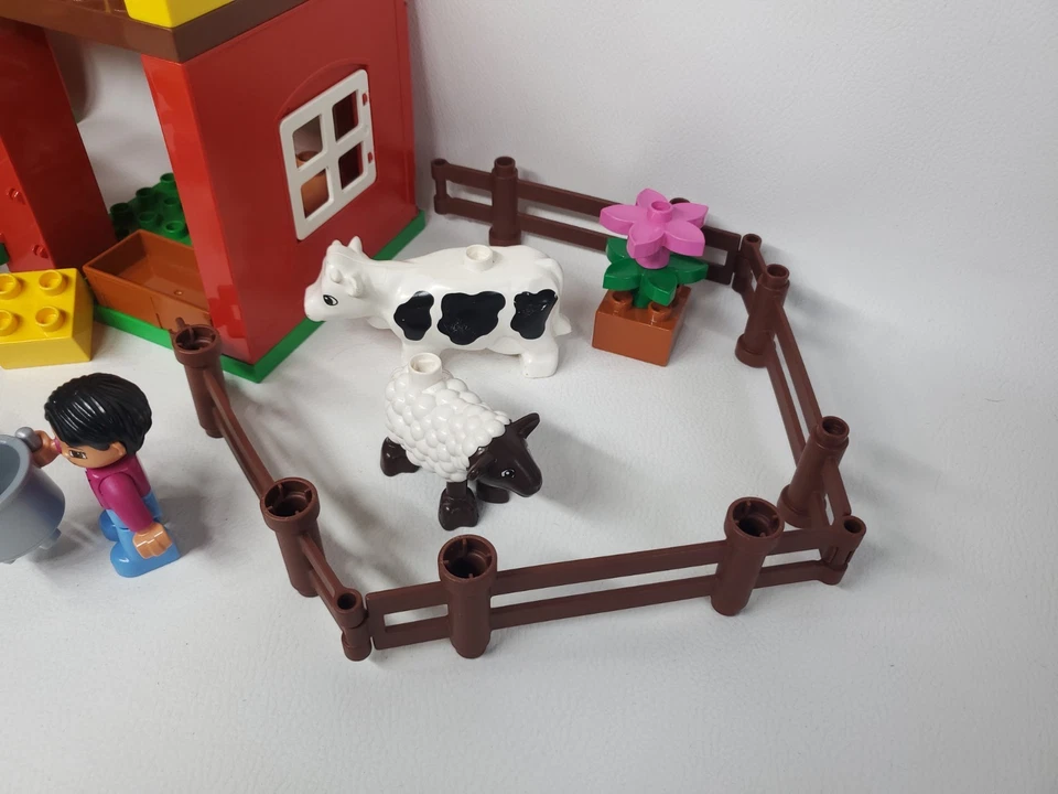 LEGO Duplo 5649 La Gran Granja Granja Tractor Animales Granjeros - Buen estado - Imagen 3 de 4