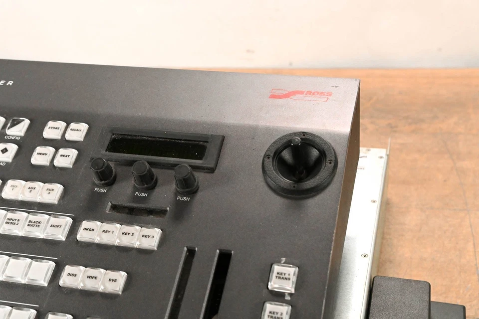 Ross CrossOver 12 12-Input HD Production Switcher CG01R9H - Image 2 of 4