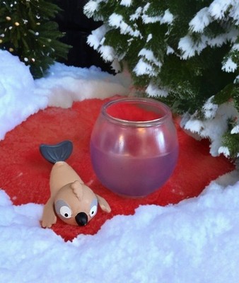 Swimming PARROT BIRD & BOWL Plastic Figure Rudolph Reindeer Misfit Toys 