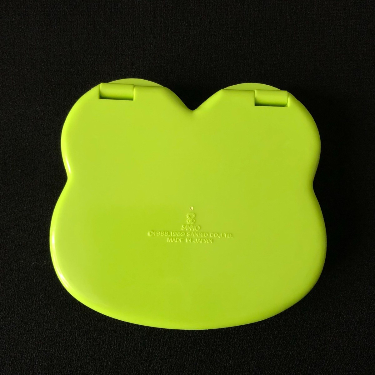 Vintage Retro Kerokero Keroppi Mirror and Comb Set 1989 Kawaii