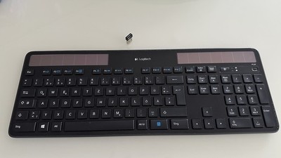 Logitech K750 Wireless Solar Tastatur - Schwarz (920-002916) - Bitte lesen