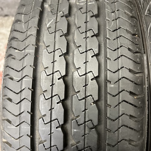2x 195 60 R16 C 99/97T PIRELLI CHRONO Tread 6.8/6.7mm (E1095) Tested - Picture 4 of 9