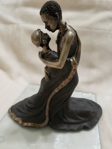 Seymour Mann African American Love Embrace Man/Woman Ceramic Sculpture Statue 9” - Picture 2 of 4