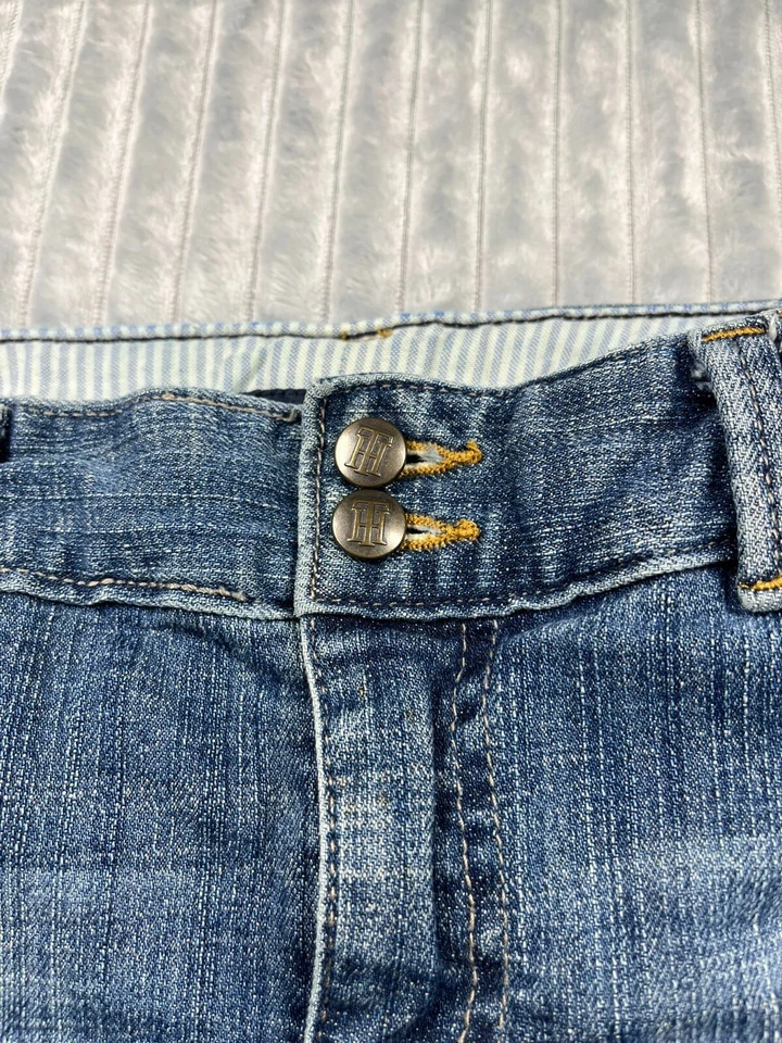 Pantalones Cortos Tommy Hilfiger Denim Carga Mujer 8 Bermudas Tiro Medio Frente Plano 10.5" 32W Foto 3 de 4