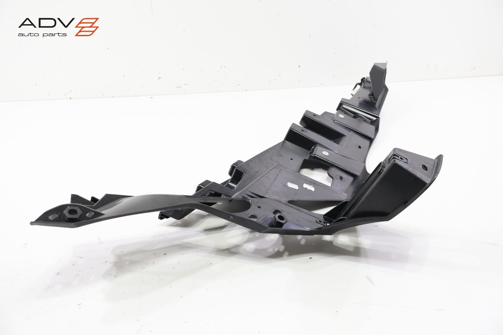 2014 - 2020 BMW i8 I12 REAR LEFT DRIVER SIDE QUARTER PANEL SUPPORT BRACKET OEM