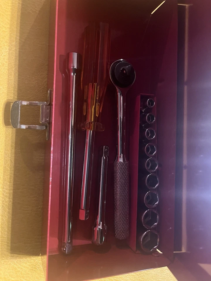 Wright Socket Wrench Set. 1/4”sae with 14 pieces. - Image 2 of 3