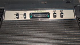 Vtg Atari 2600 Video Game Console W/ Controllers Power Cable Not Tested in case