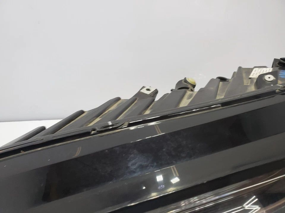 ✅ 2016-2020 OEM Tesla Model X Front Left Driver Side LED Headlight Headlamp - Image 4 of 4