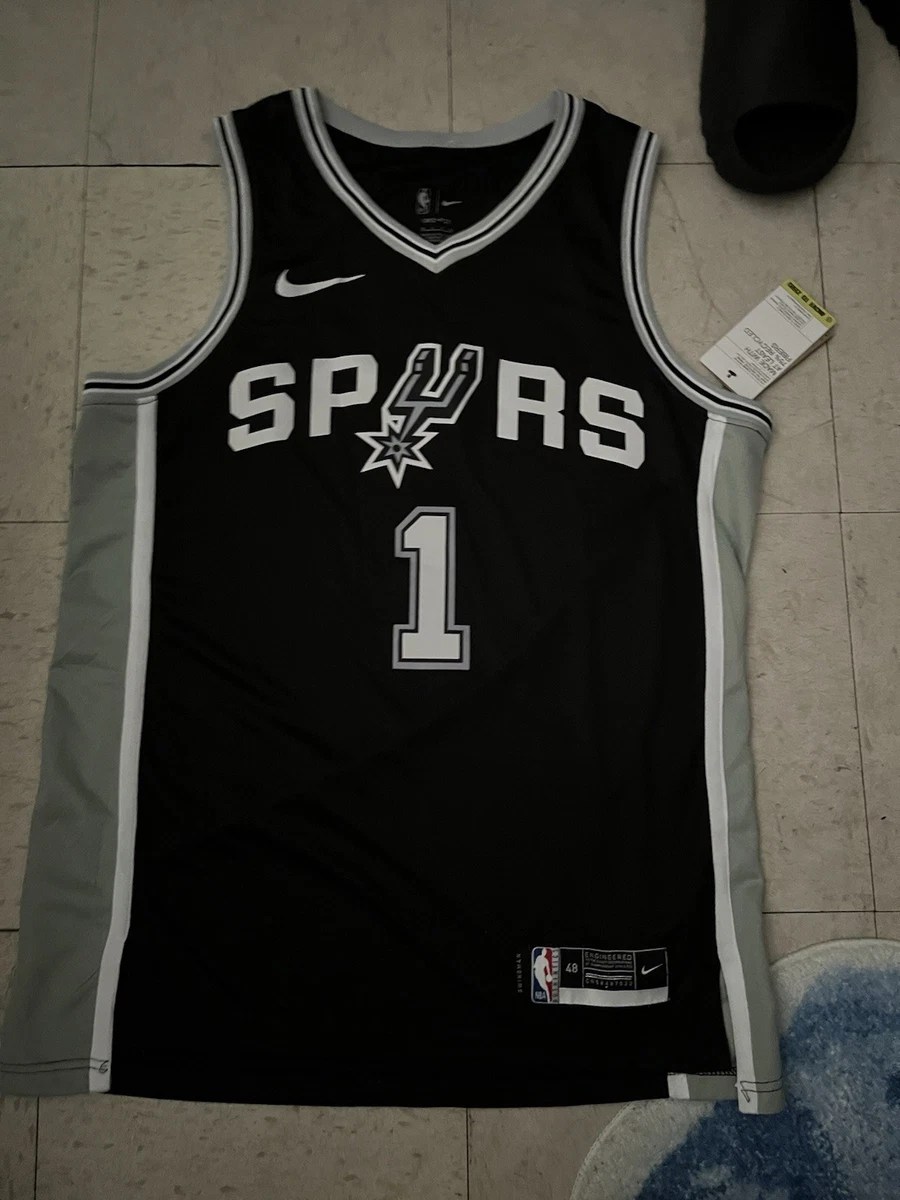 Nike San Antonio Spurs 48 Size NBA Fan Apparel & Souvenirs for