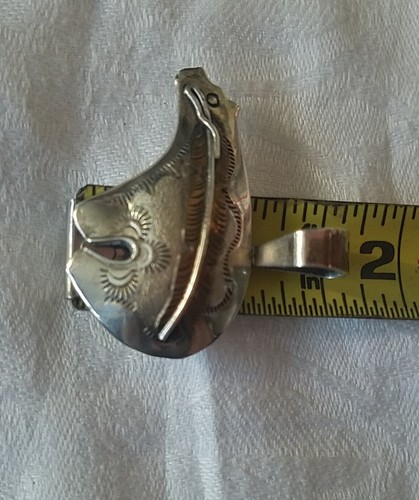 JH Wilson Sterling Silver Bear Navajo Pendant - Picture 8 of 9