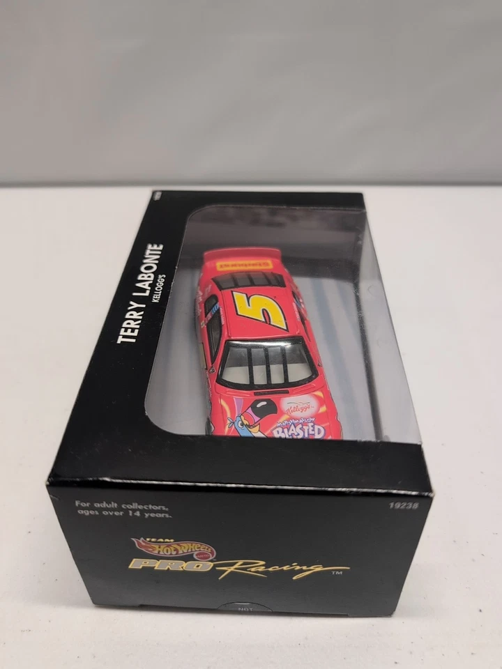 Terry Labonte #5 1997 Hot Wheels Pro Racing Kellogg's Fruit Loops 1:43 diecast Foto 4 de 4