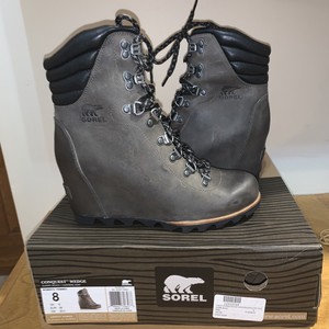 sorel conquest wedge black