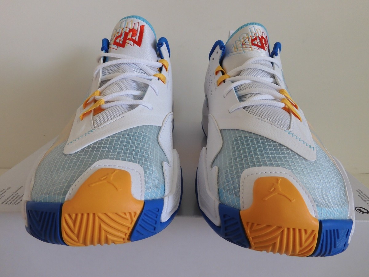 Nike Air Jordan Westbrook
One Take 4 UCLA Bruins
White Blue Air Jordan Westbrook One Take 4 PF  main image 2