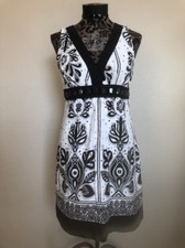 Forever 21 Black White Printed Dress Size Medium Cotton Rhinestone Waist Sheath