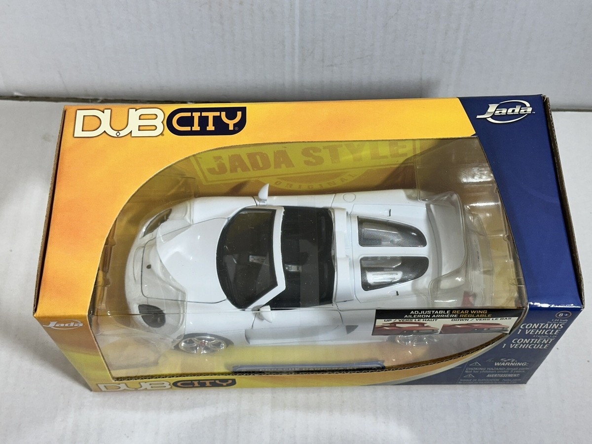 JADA DUB 2005 PORSCHE CARRERA GT WHITE 1:24 DIECAST MODEL CAR NEW