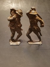 VINTAGE CAST METAL SOLDIERS LOT OF 2