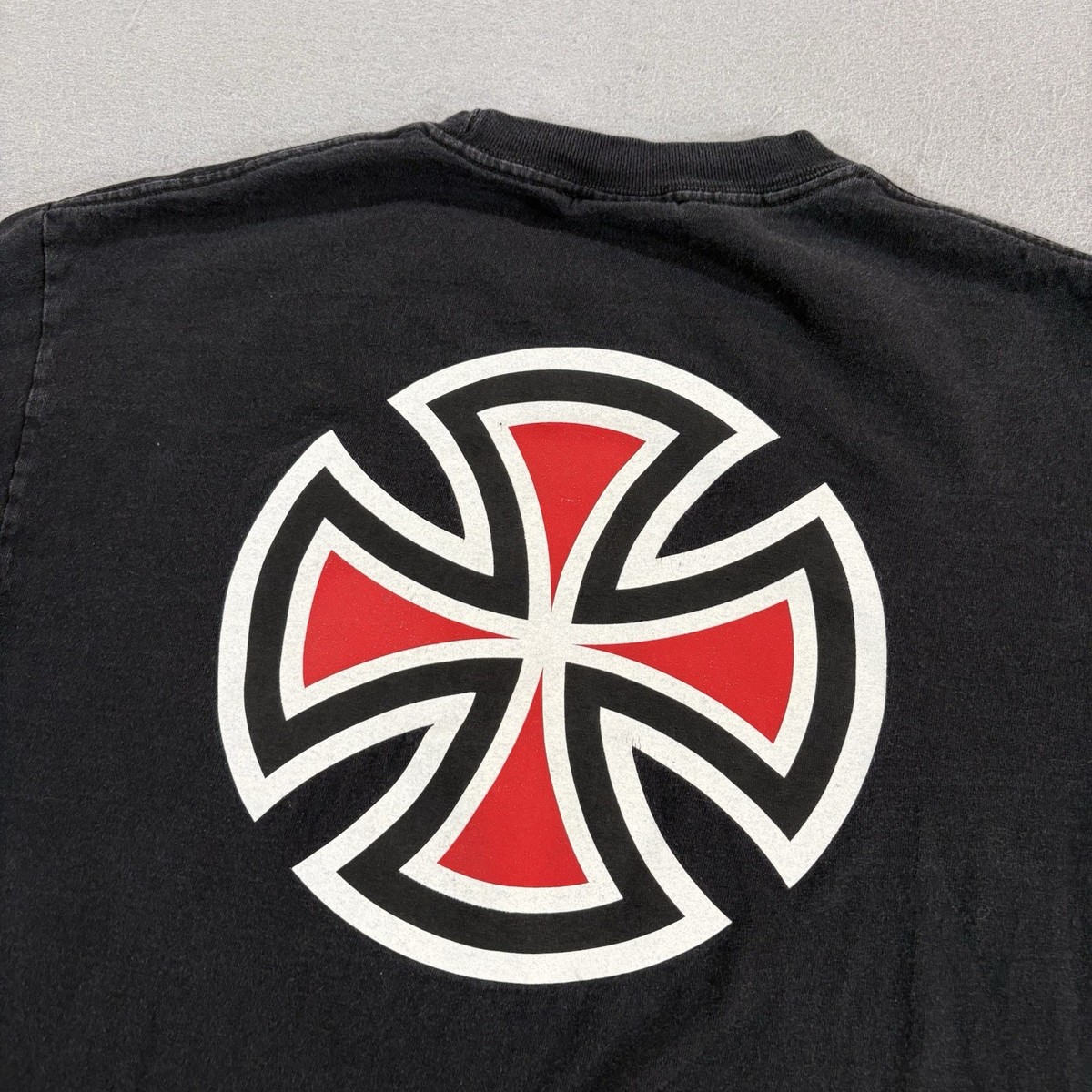 Vintage Independent Trucks Long Sleeve T Shirt Sz M Iron Cross 90s