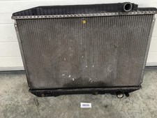 Radiateur Mercedes 560