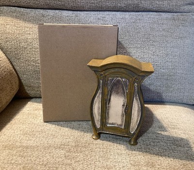 Harry Potter Boggart Kleiderschrank Spardose Schrank Lupine der Zauberer Truhe