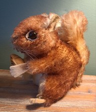 STEIFF "PERRI" SQUIRREL 8.5" 22cm Mohair Disney With Tag
