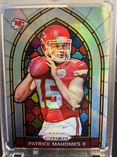 2017 Prizm Patrick Mahomes Stained Glass Fake Card