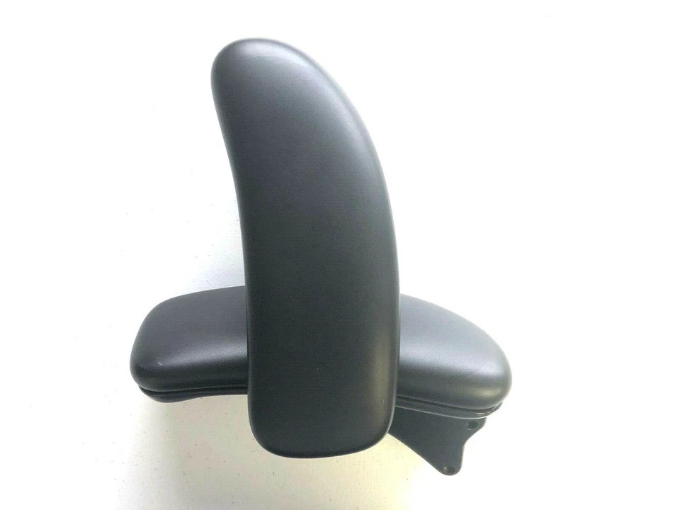 Humanscale Freedom Office Chair: Standard Arm Cup & Thick Gel Arm Pads R+L - Image 3 of 4