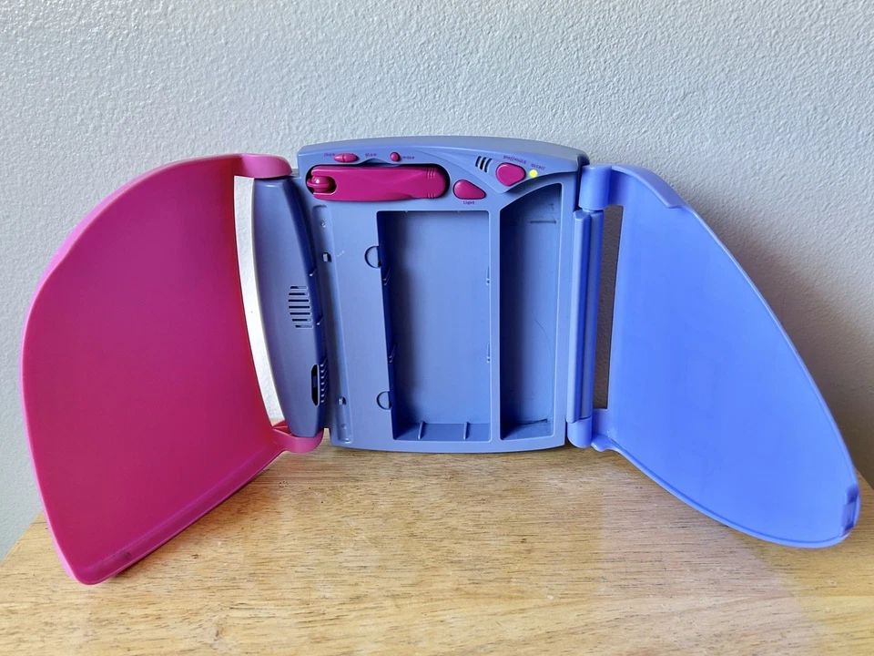 Password Journal Girl Tech 2004 De colección RARO FUNCIONA Púrpura Rosa por Radica Y2K Foto 4 de 4