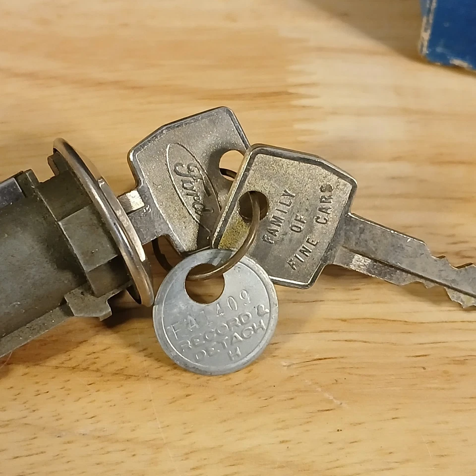 Conjunto de cerradura de encendido y llave Ford Bronco 1967-1977 C7DZ-7143505-B NOS OEM Foto 4 de 4