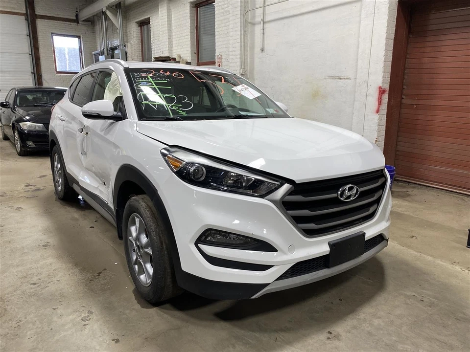 RADIATOR Hyundai Tucson 2016 16 2017 17 2018 18 1378633 Foto 3 de 4