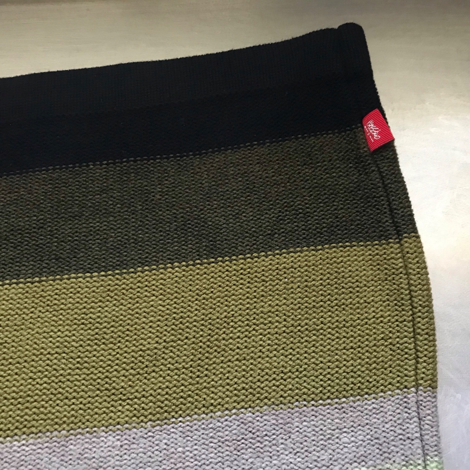 Retro Mossimo Pull Over Sweater. Size Large. Avac… - image 14