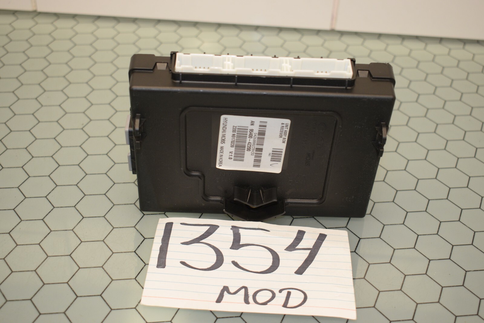 15 16 Hyundai Santa Fe Body Control Module Computer #1354-MOD 
