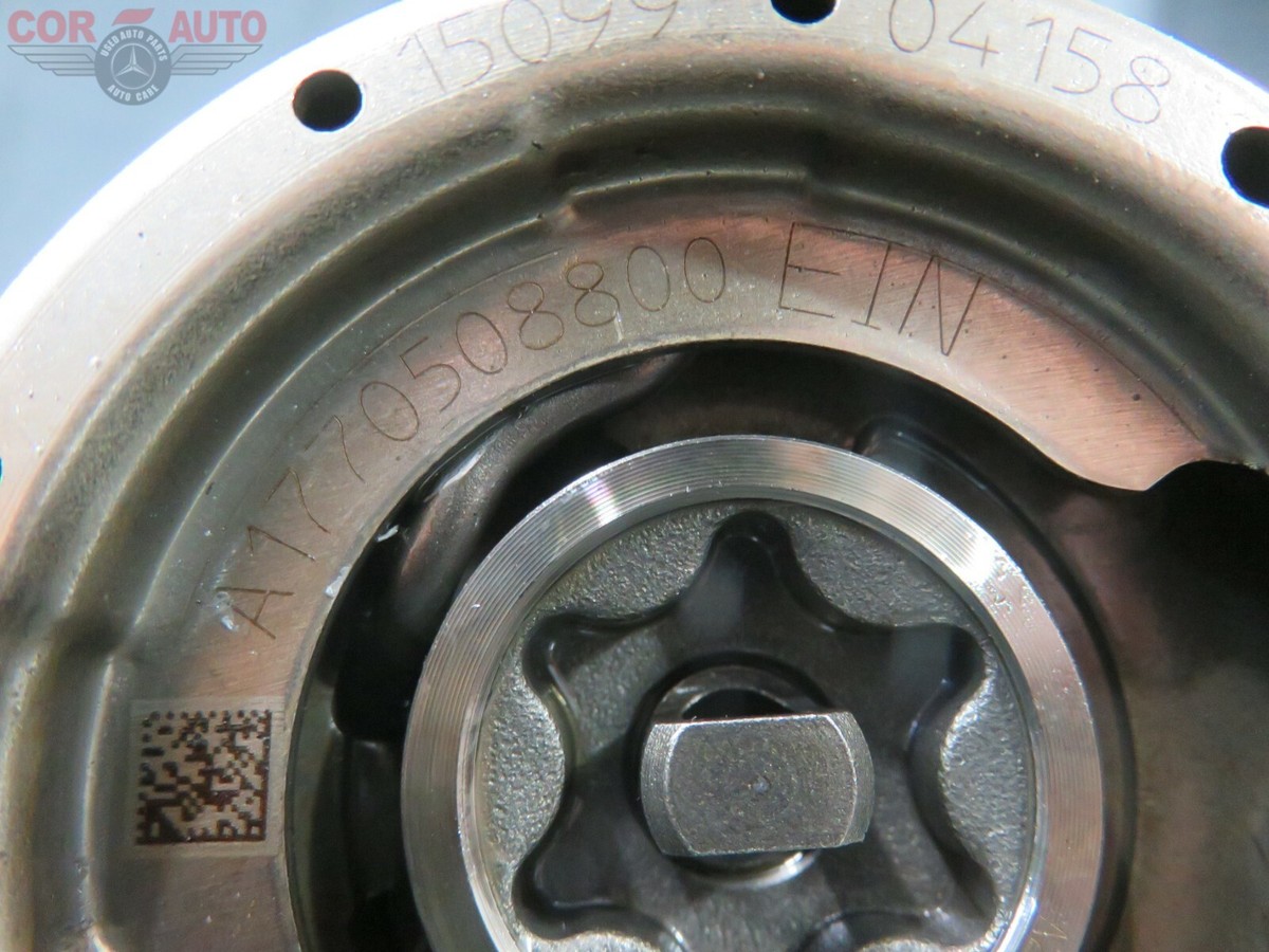 Mercedes Benz C63 AMG Engine Camshaft Intake Left Side M177 15 19  