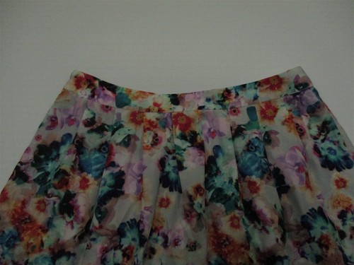 Falda para mujer BISAGRA talla 6 línea A plisada estampado floral multicolor - Imagen 4 de 6