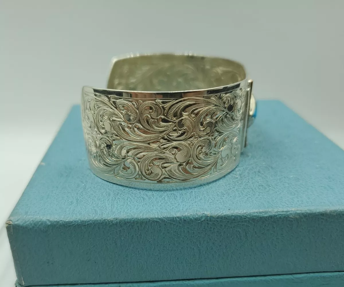 Hyo sale silver bracelet