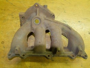 Auspuffkrümmer Krümmer Auspuff Abgas Mazda Demio DW B5E1 1X23 B5E11X23 1,3