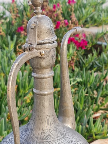 Antique Islamic Ottoman Jug Pitcher Hand Engraved Brass Copper ابريق عثماني قديم - Picture 18 of 24