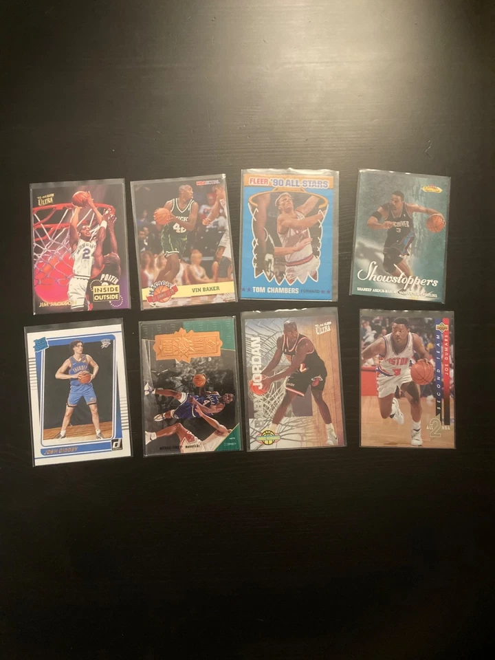 (32) NBA Basketball  Rookie & Insert Card Lot. - Image 2 of 4