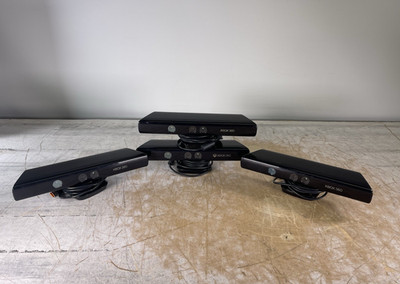 (LOT OF 4) MICROSOFT XBOX 360 KINECT MOTION SENSOR CAMERA 1414 -BLACK -UNTESTED